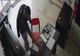 Filmat în timp ce fură un telefon mobil | VIDEO