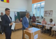 GEORGE SIMION, LA VOT ALĂTURI DE CĂLIN GEORGESCU ȘI SOȚIE: AM VOTAT ÎMPOTRIVA NEDREPTĂȚILOR, ABUZURILOR ȘI SĂRĂCIEI